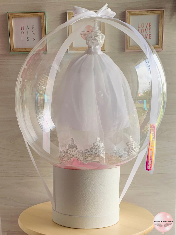 Bulle festive Sybille personnalisable avec robe de mariée